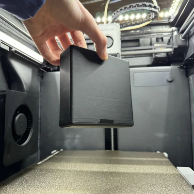 Hộp Đựng Polaroid (Có Nam Châm)