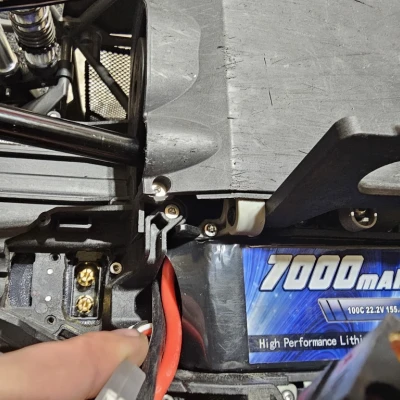 Phụ kiện cắm QS8 đơn cho Traxxas UDR