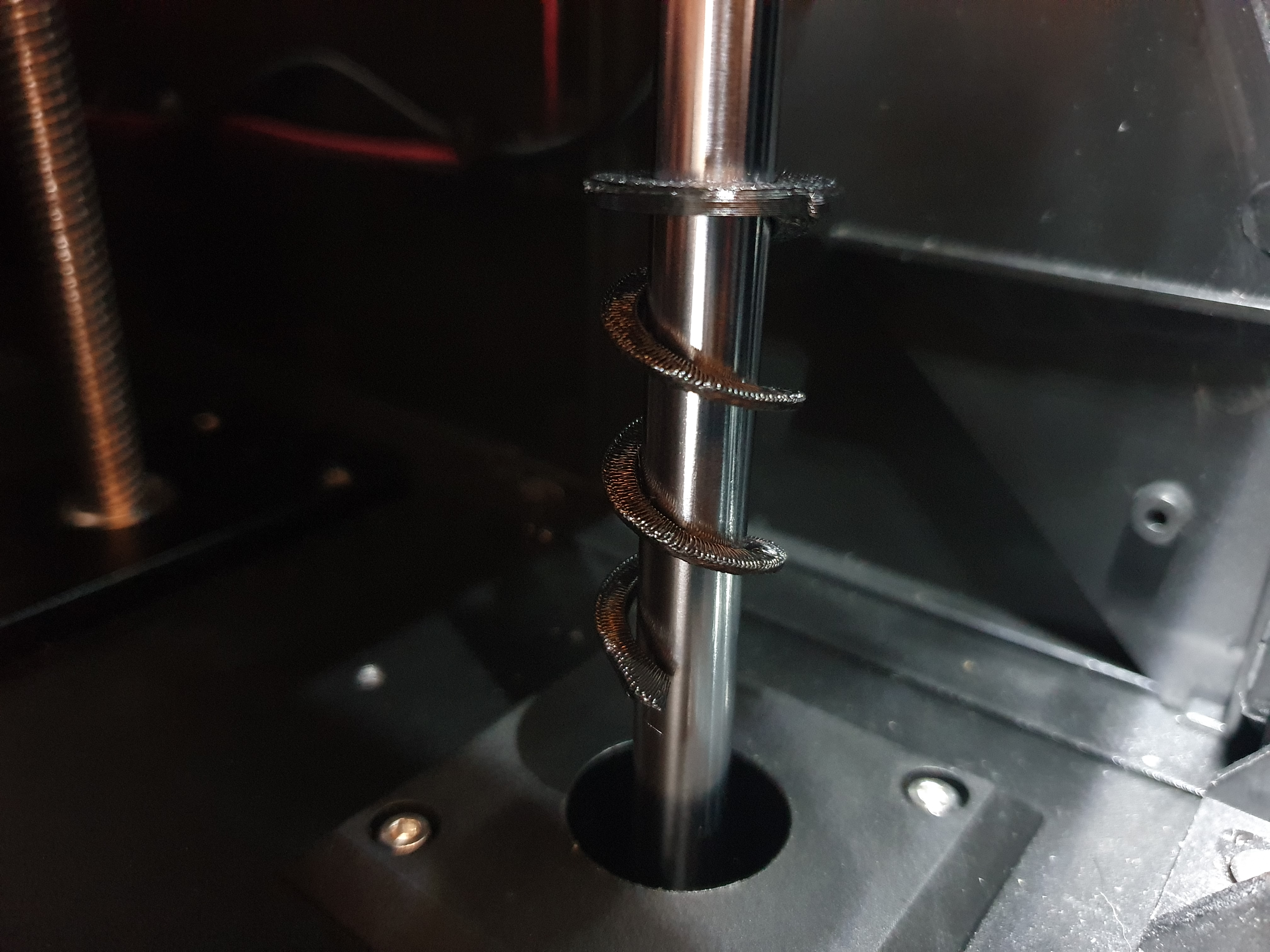 QIDI X-Max 3 Nắp che - Lỗ trục Z (lò xo)