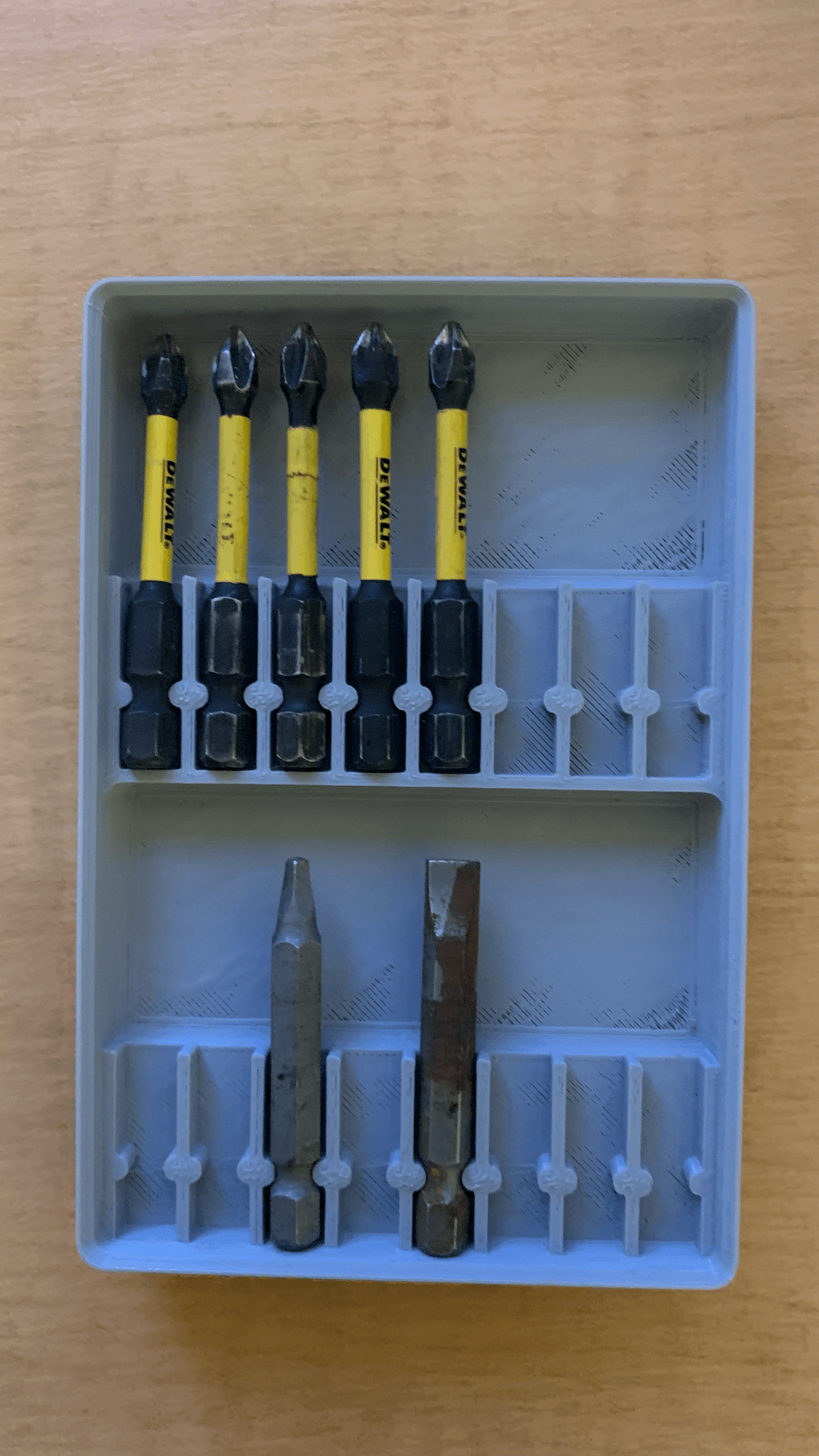 Khay Giữ Mũi Tua Vít Gridfinity 60mm