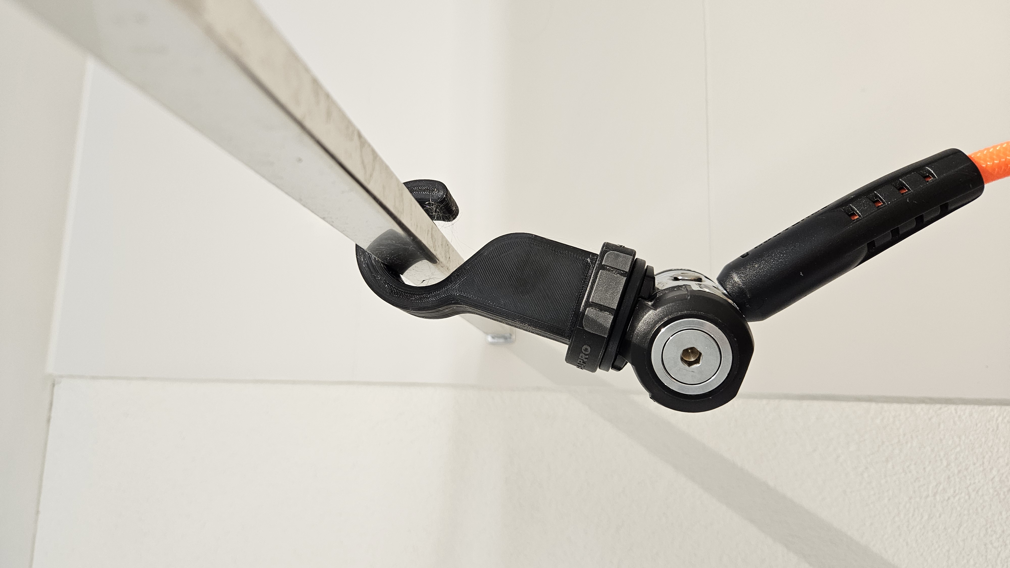 Móc Giữ Ống Nước Số 1 Lặn Biển Phiên Bản DIN