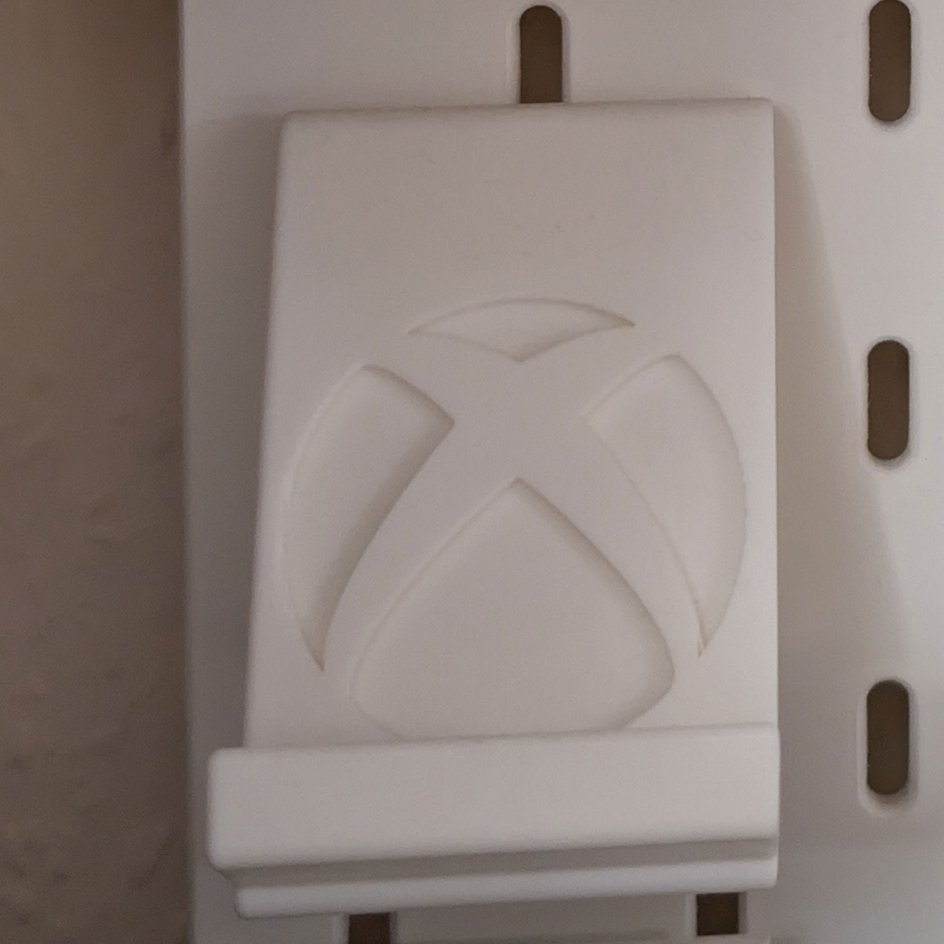 ECM - Đế Đỡ Tay Cầm Xbox Ngắn - Ikea Skadis