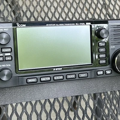 Vỏ che mặt trước Icom IC-705