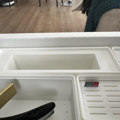 Kệ Sạc Canon Chuẩn Gridfinity