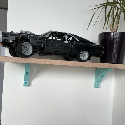 Thiết Kế Móc Treo Kệ