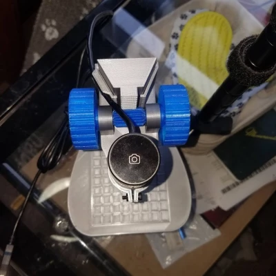 Giá đỡ kính lúp USB