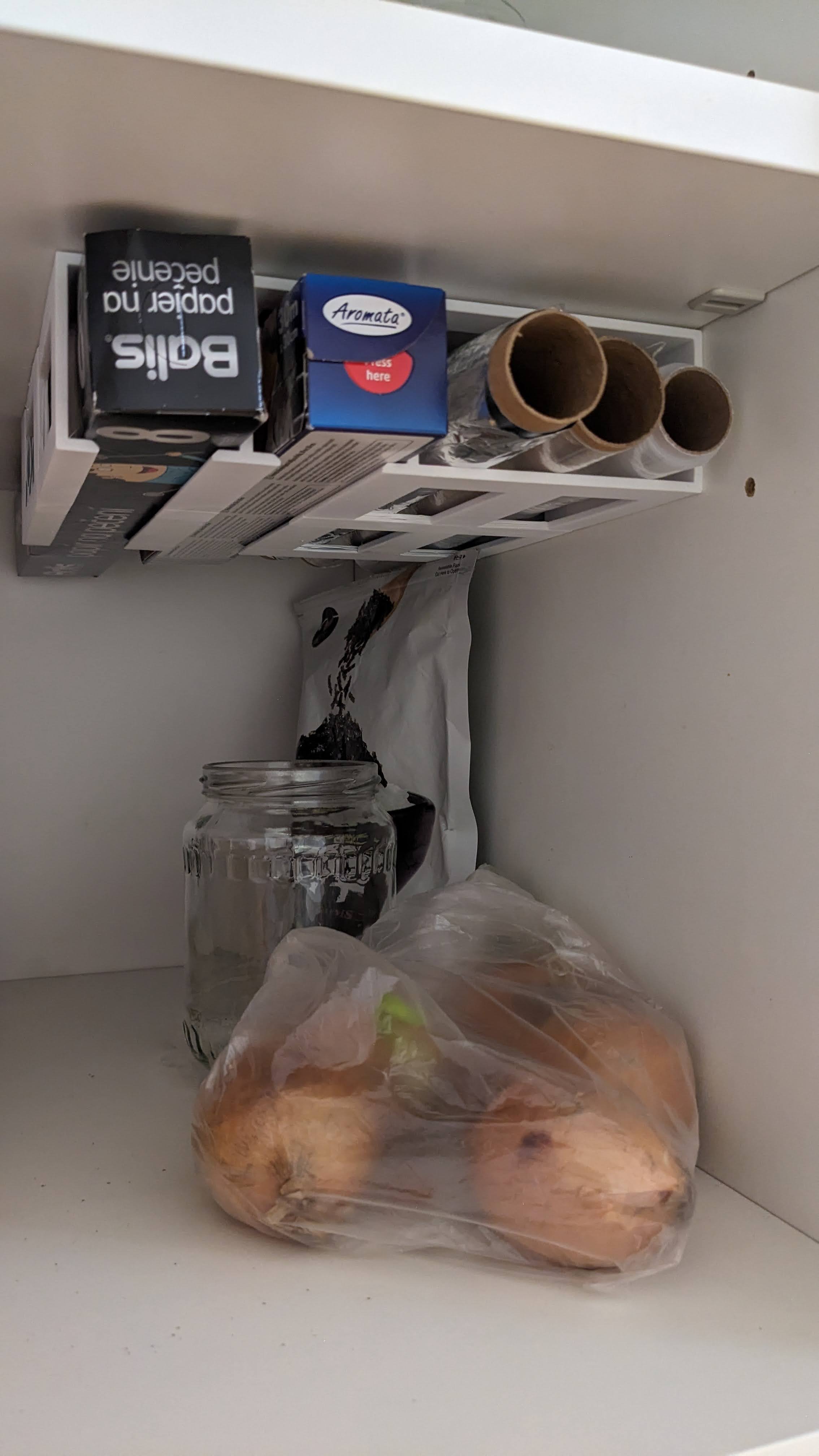 Khay / Kệ đựng giấy bạc nhà bếp