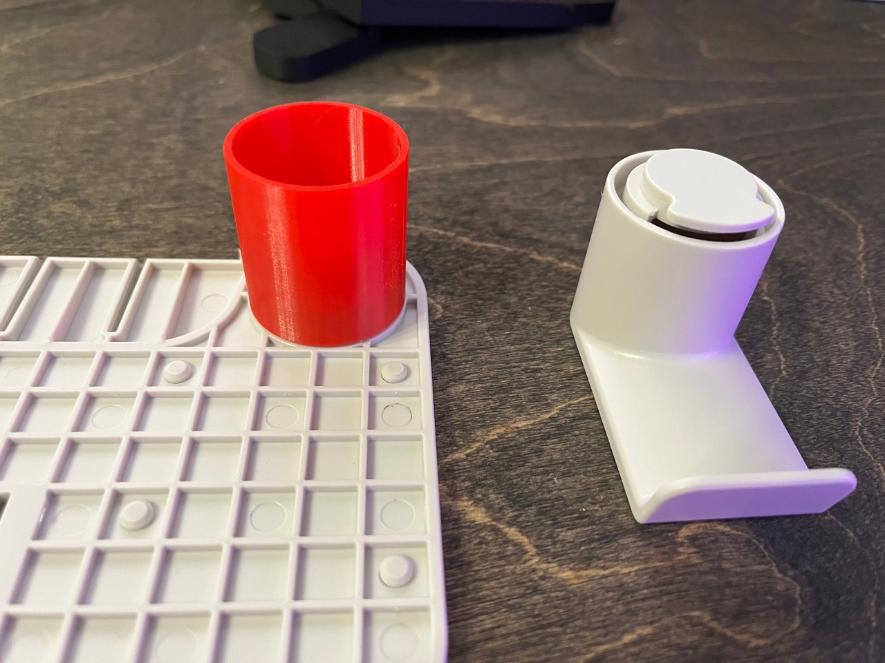 Giá đỡ tay cầm gốc cho chân đế Kiwi (Quest 2)