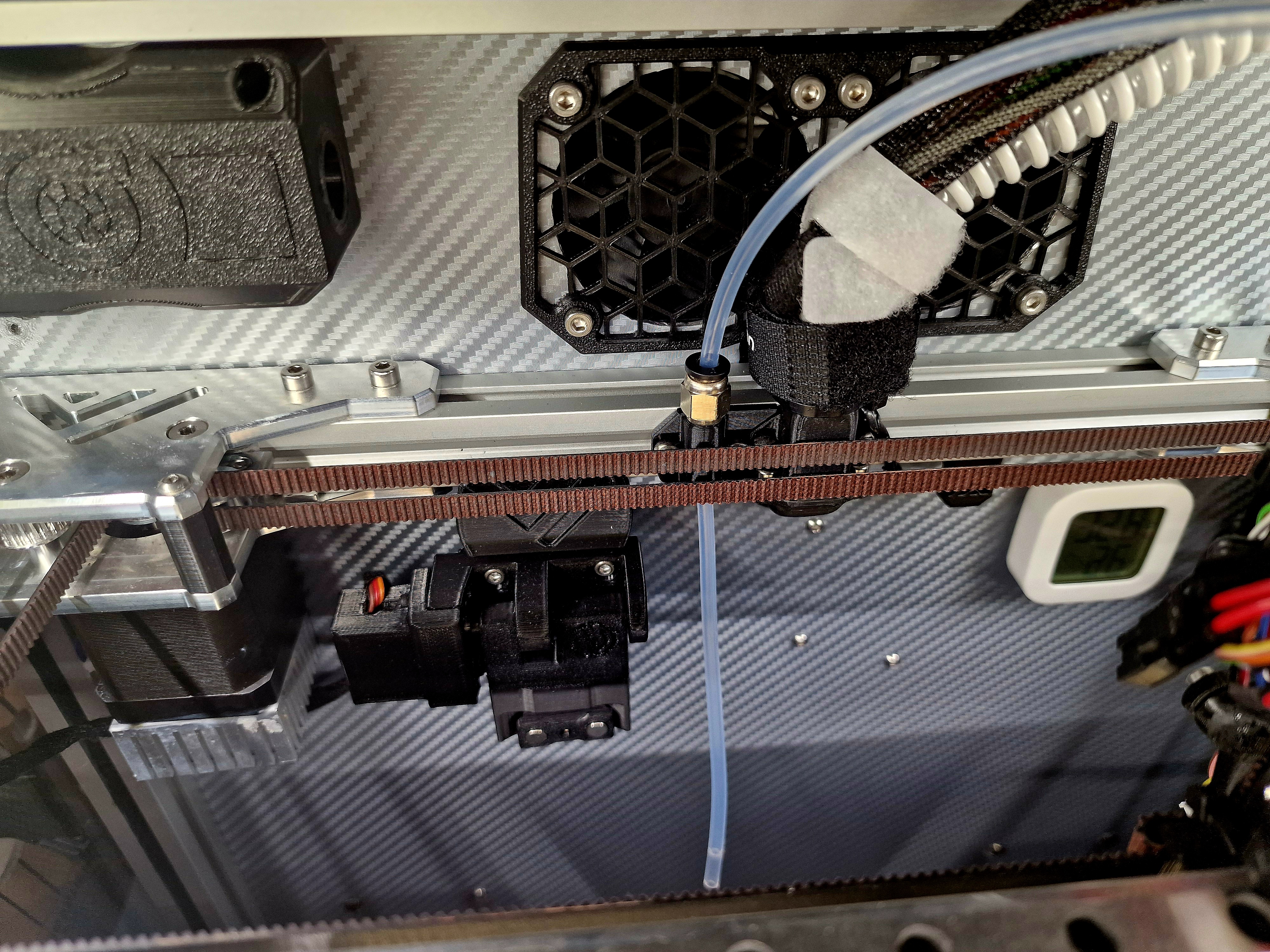 Giá đỡ cuộn dây tóc bên trong VZBOT VZ235 AWD