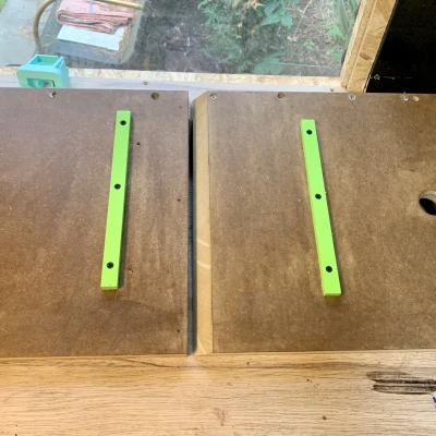 KẸP DÙNG CHO BÀN CƯA DEWALT DW745