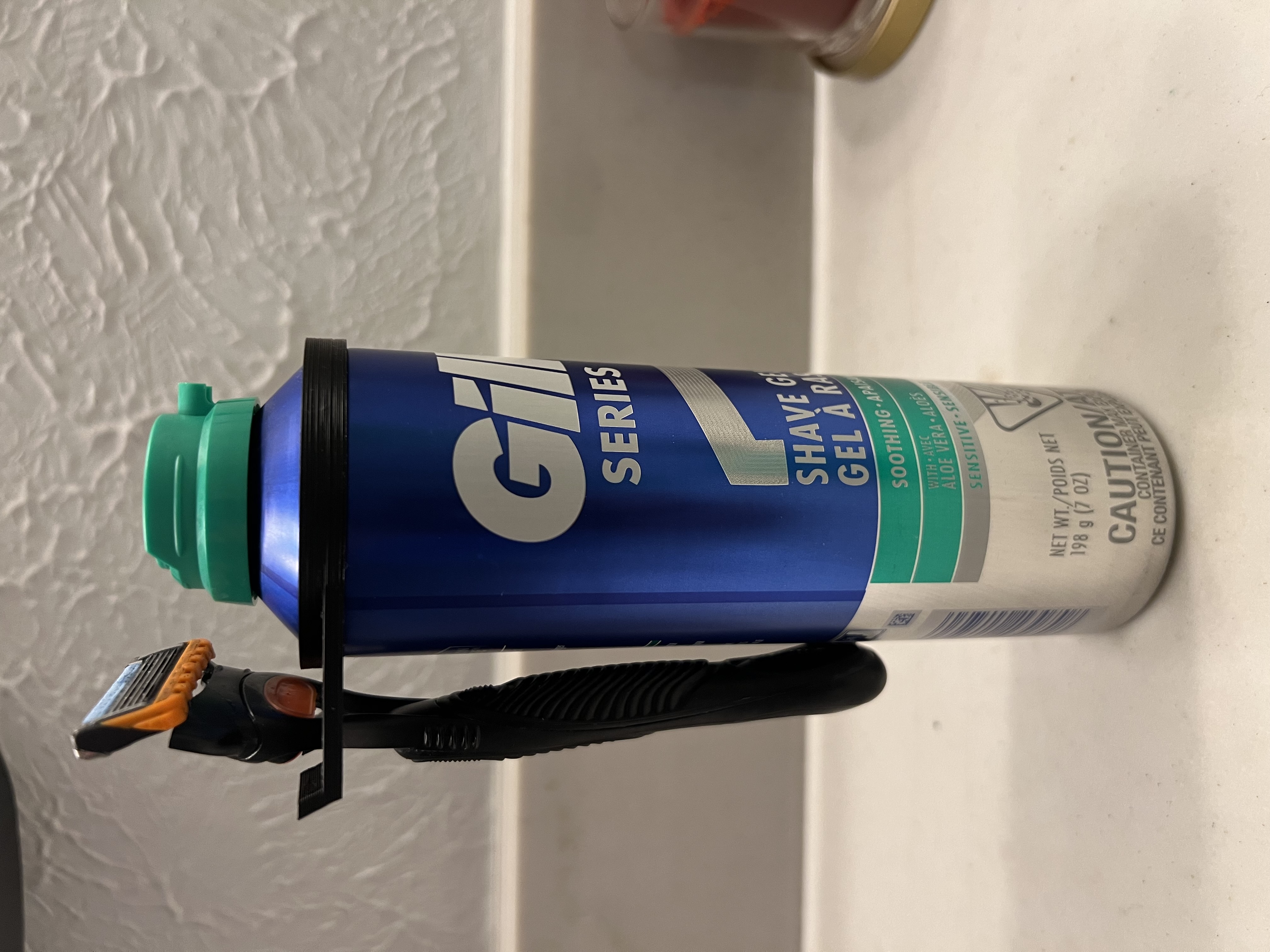 Đế Giữ Dao Cạo Râu Cho Lon Kem Cạo Râu (Gắn Vặn)