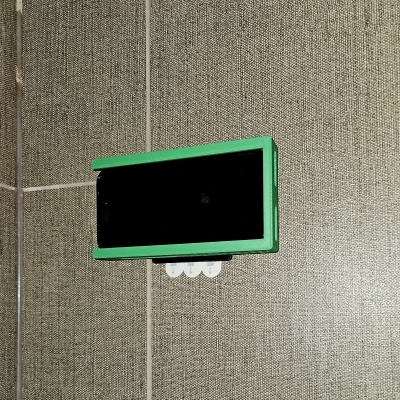 Giá Đỡ/Kệ Điện Thoại Nhà Tắm