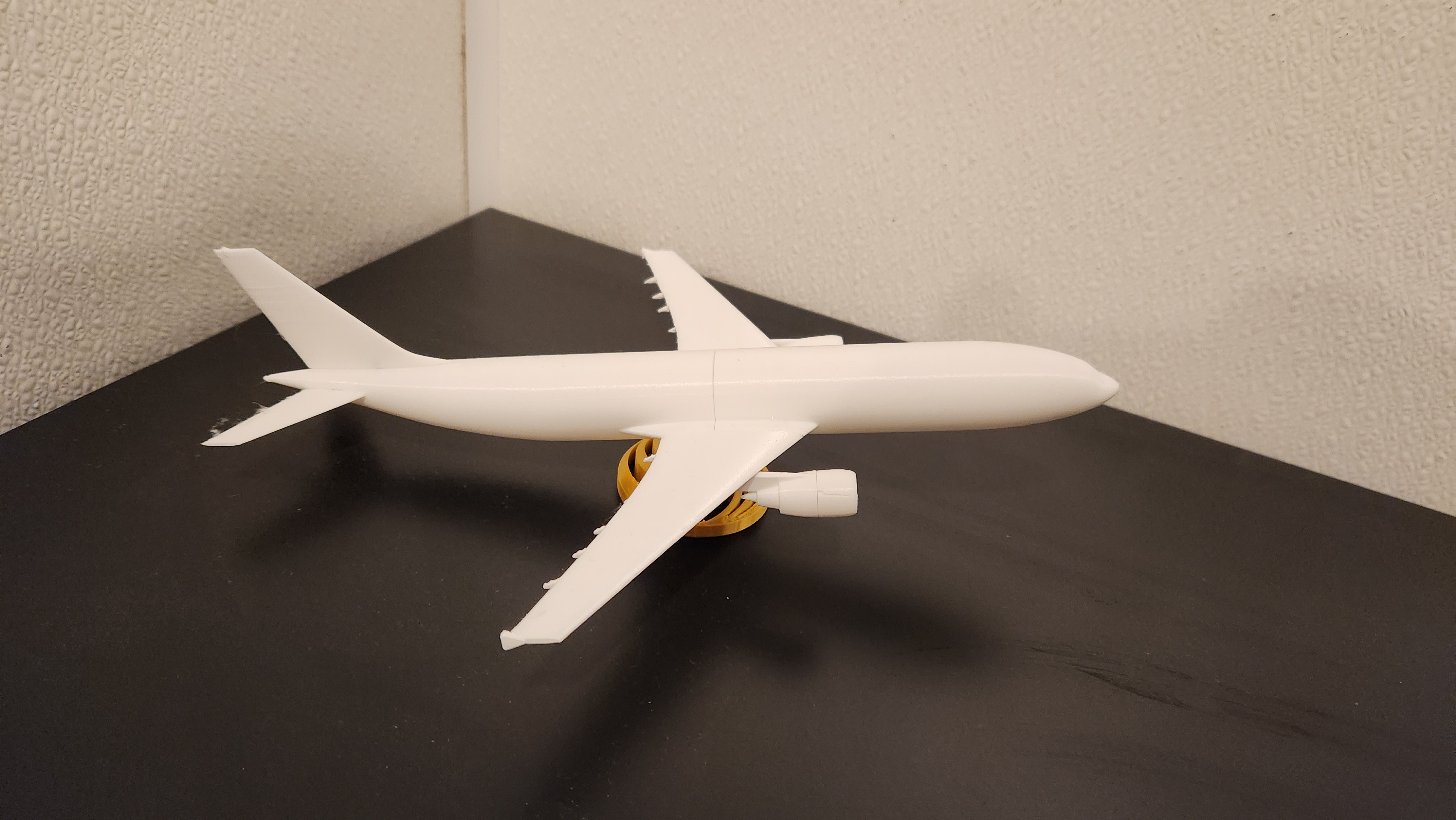 Mô hình Airbus A300-600 Tỉ lệ 1:200