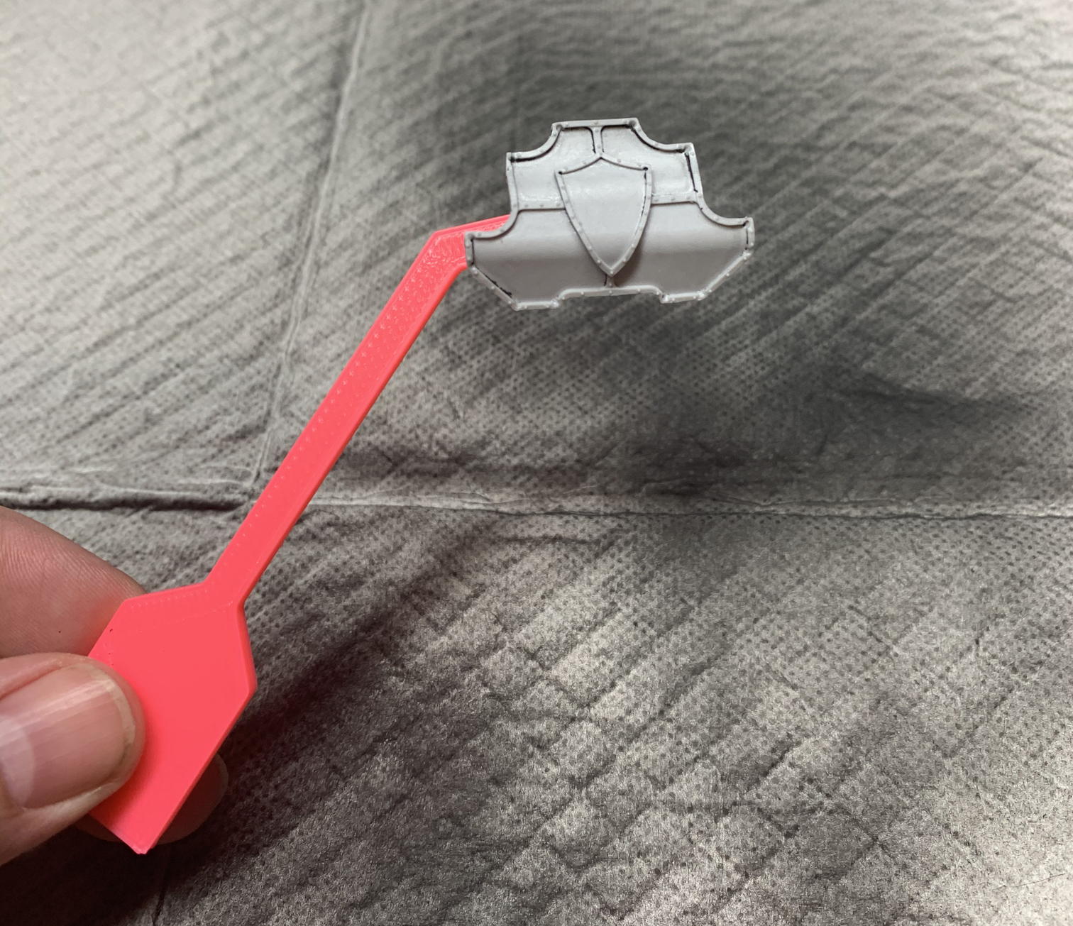 Que Cầm Airbrush Để Sơn Mô Hình