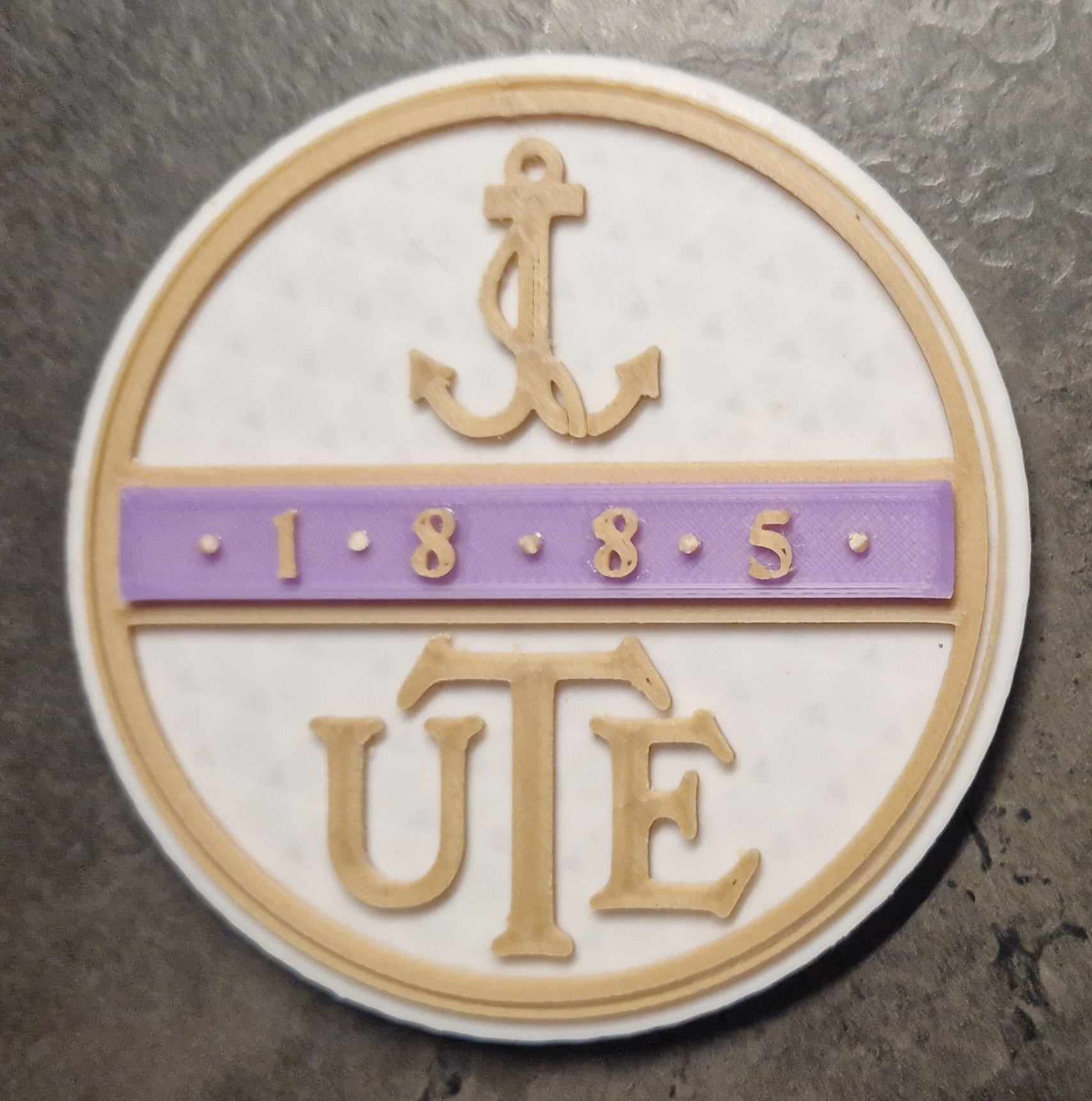 Biểu tượng UTE/Lá cờ Újpest