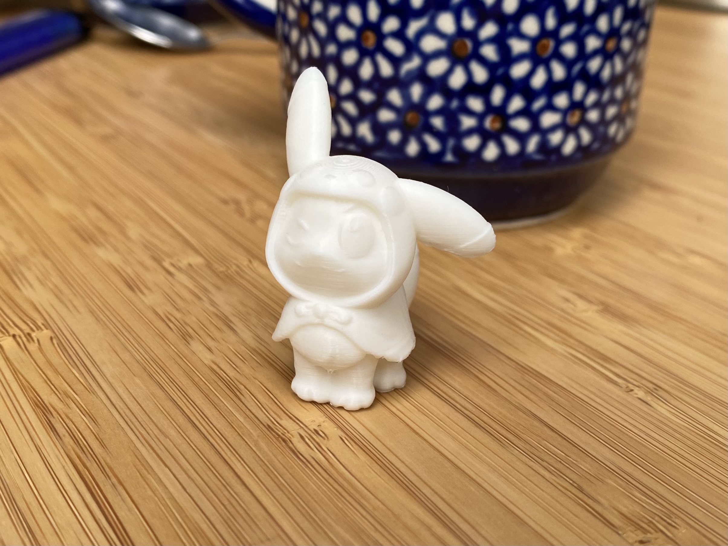 Eevee hóa thân thành Pikachu