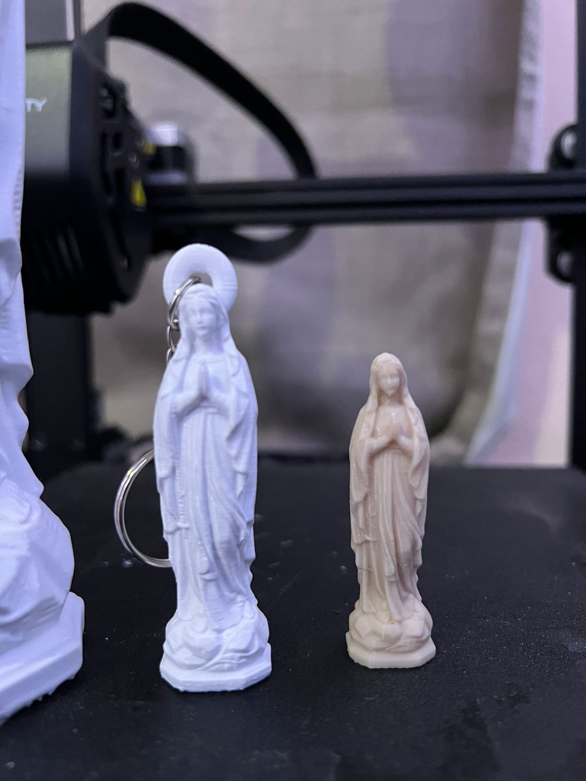 Móc khóa Đức Mẹ Maria