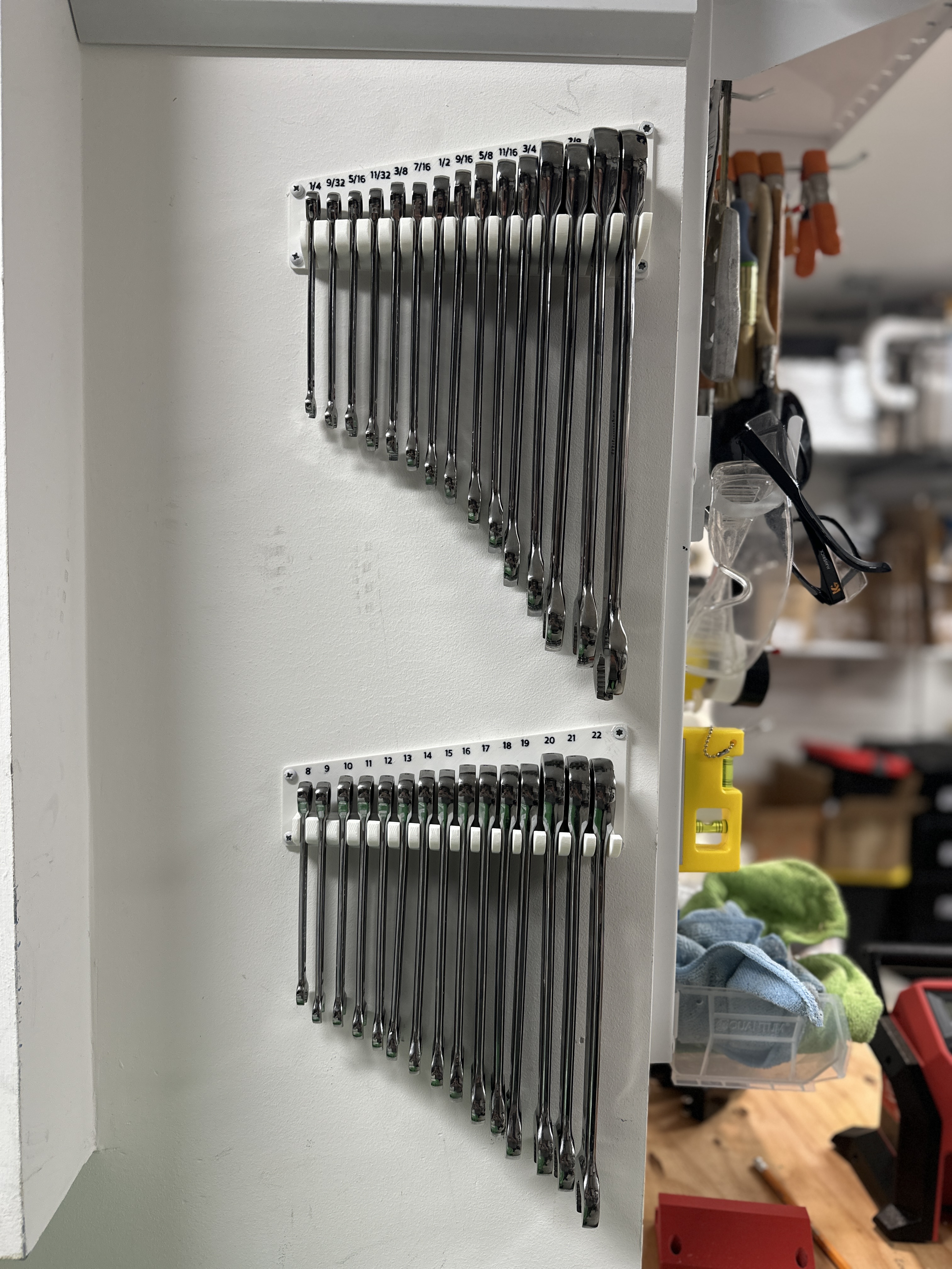 Giá Treo Tường Cho Bộ Cờ Lê Milwaukee 15 Chi Tiết