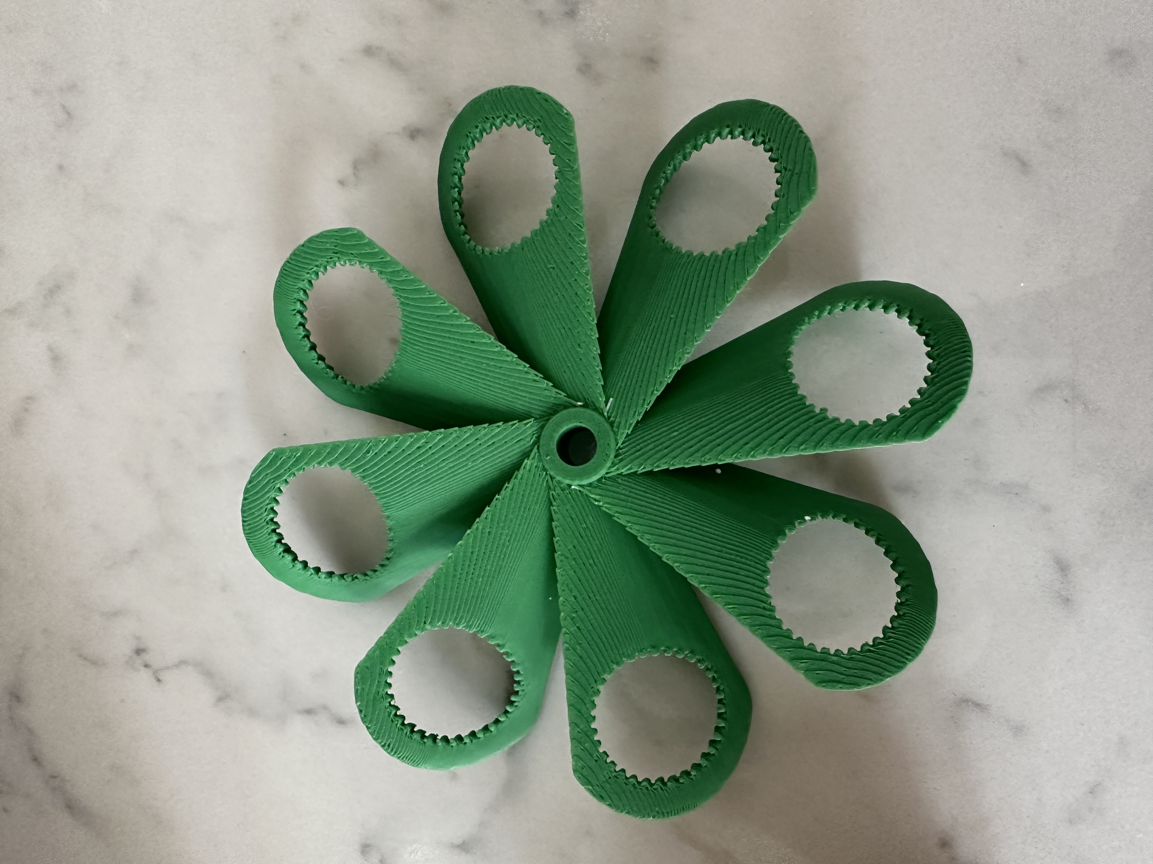 Quạt thổi bong bóng gắn trên xe đạp Tern GSD Clubhouse