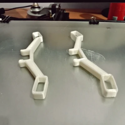 Giá đỡ đèn LED đôi cho CR-10 bởi Fallguy2006