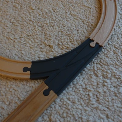 Thêm một bộ sưu tập đường ray tàu Brio nữa nè