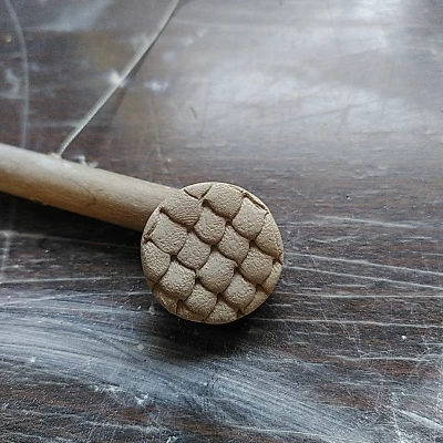 Dụng Cụ Làm Vảy Rồng - Gốm Sứ