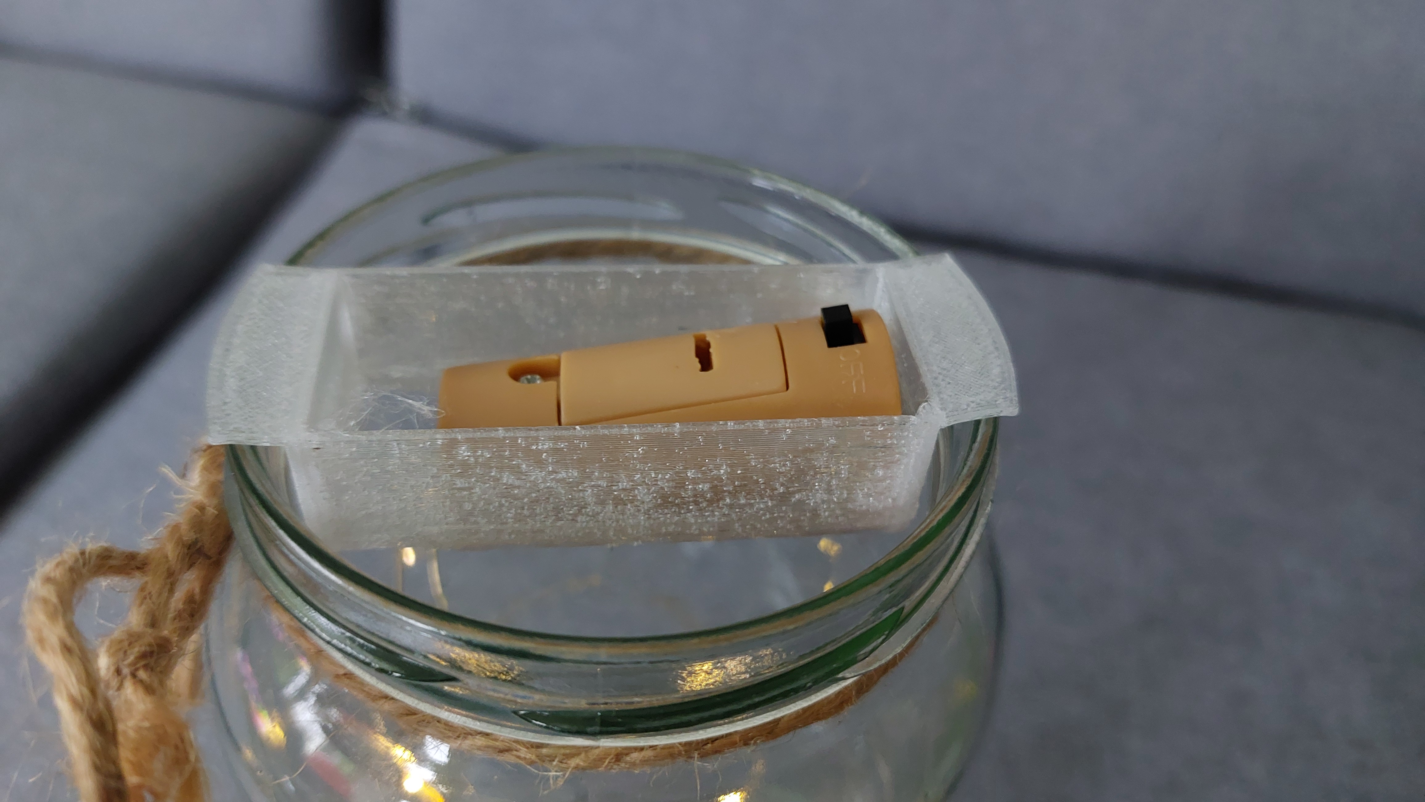 Hũ Tiên – Đế Đựng Dây Đèn LED Pin