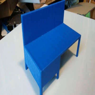 Bàn làm việc đơn giản cho xưởng mô hình