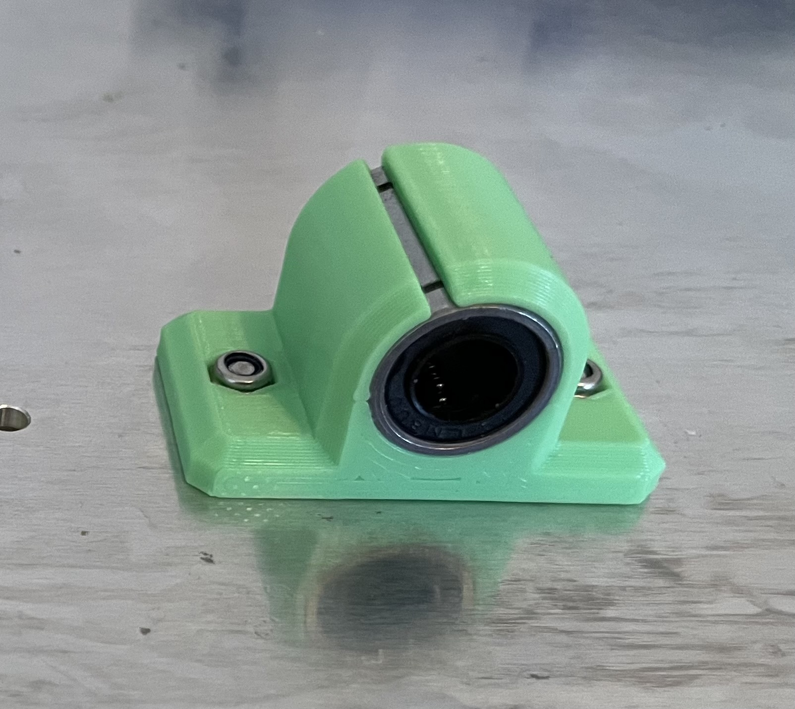 Giá đỡ bạc đạn trục Y Mega Tron i3