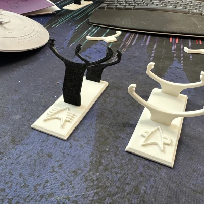 Giá đỡ mô hình Star Trek Lớp Galaxy/Nebula