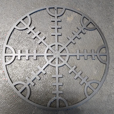 Mũ Sắt Sợ Hãi (Ægishjálmr) - Rune Bảo Vệ Của Người Viking