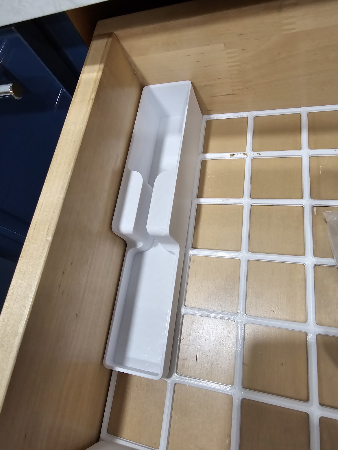 Kệ Đựng Dao Kéo Gridfinity (không lỗ nam châm)