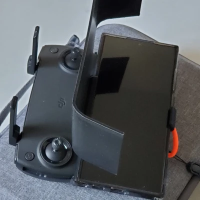 Chỉnh sửa "Kẹp điện thoại Mavic Mini có mui che nắng. Dành cho điện thoại lớn hơn"