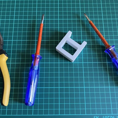 Dụng Cụ Nam Châm Vặn Vít: Thiết Kế Tùy Chỉnh Giữ Ốc Vít Bằng Nam Châm