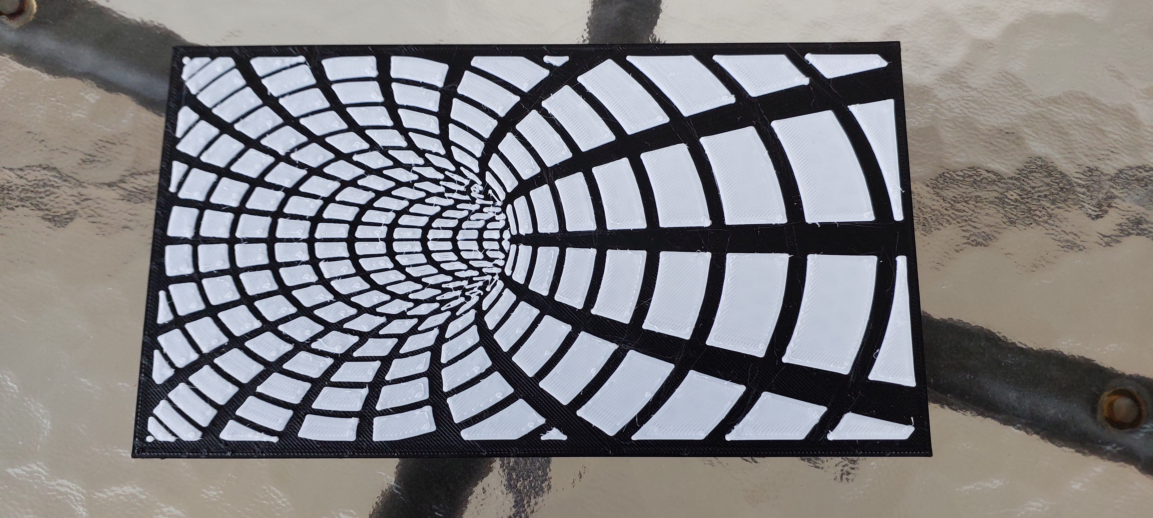 Hiệu Ứng Đường Hầm (The Tunnel Effect) - Mẫu In 3D Nghệ Thuật