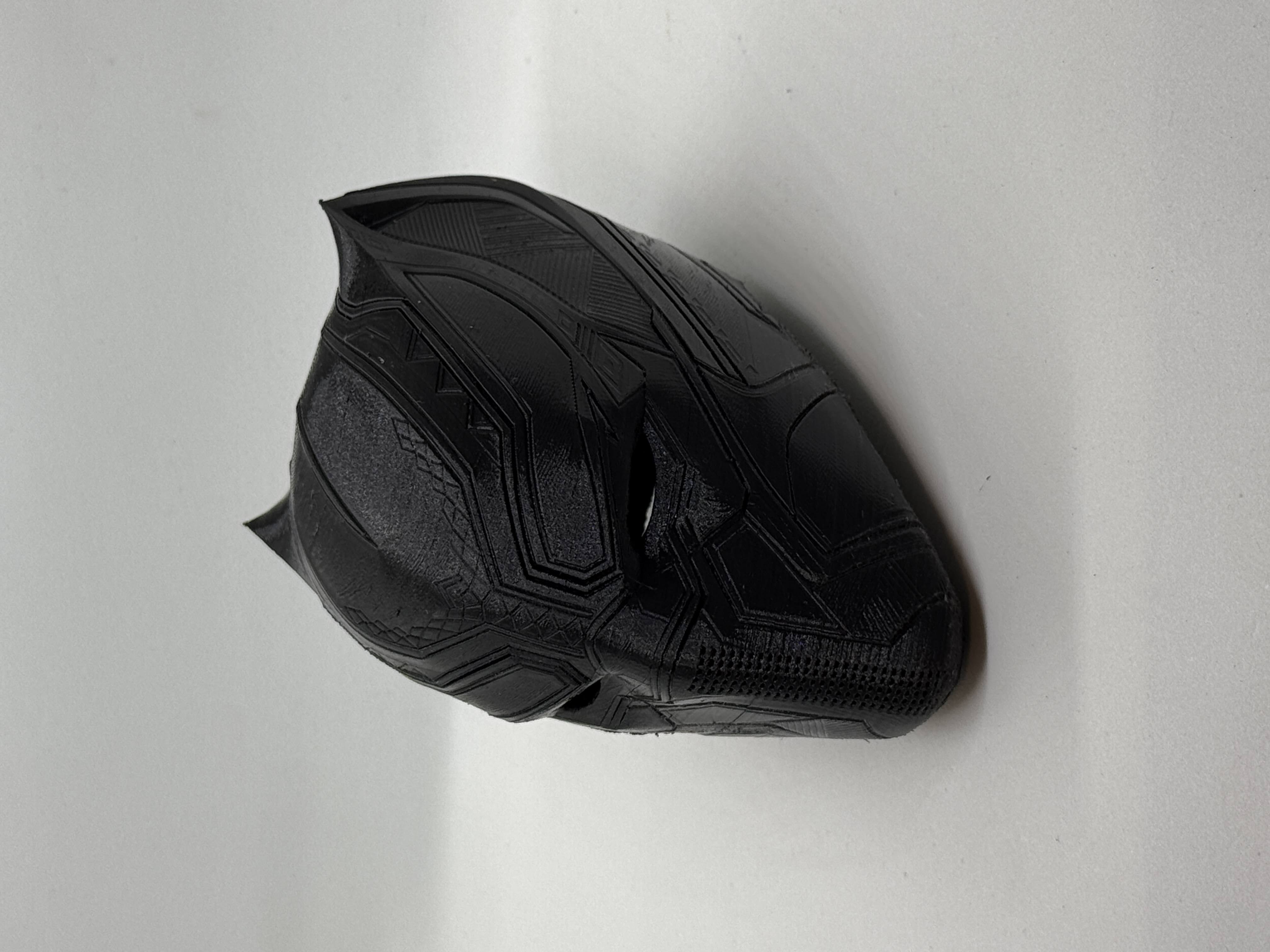 Mặt nạ Black Panther