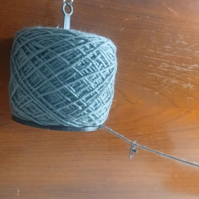 Khuôn Giữ Sợi Len Đuôi Thú Remix