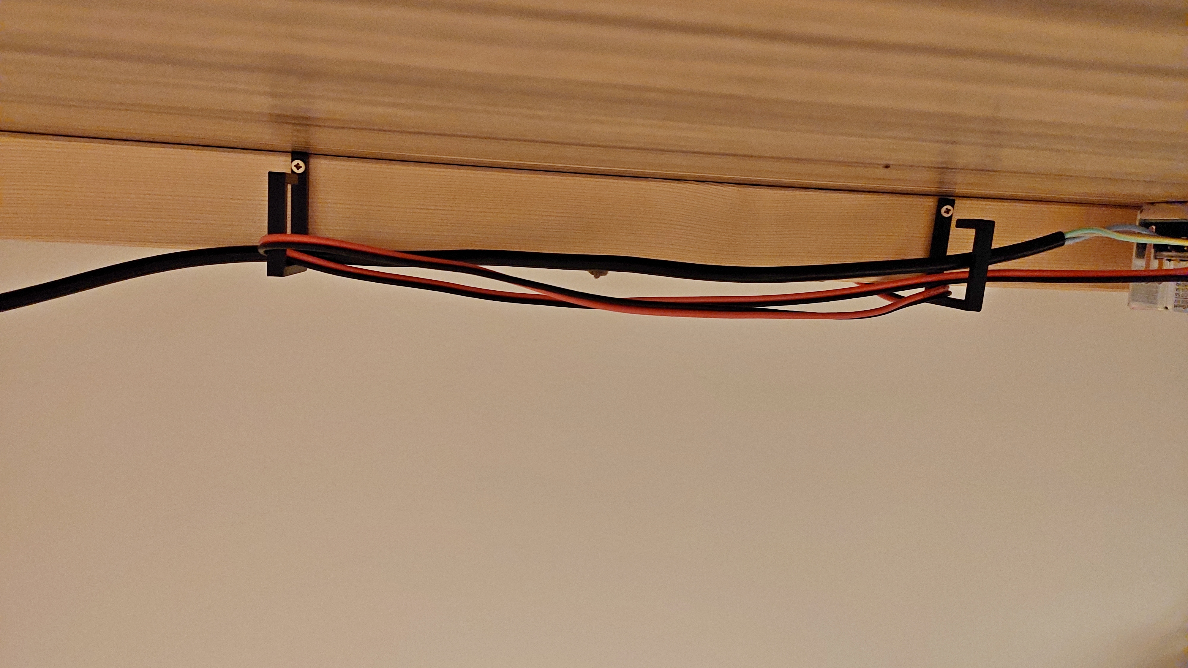 Kẹp Quản Lý Dây Cáp CM01