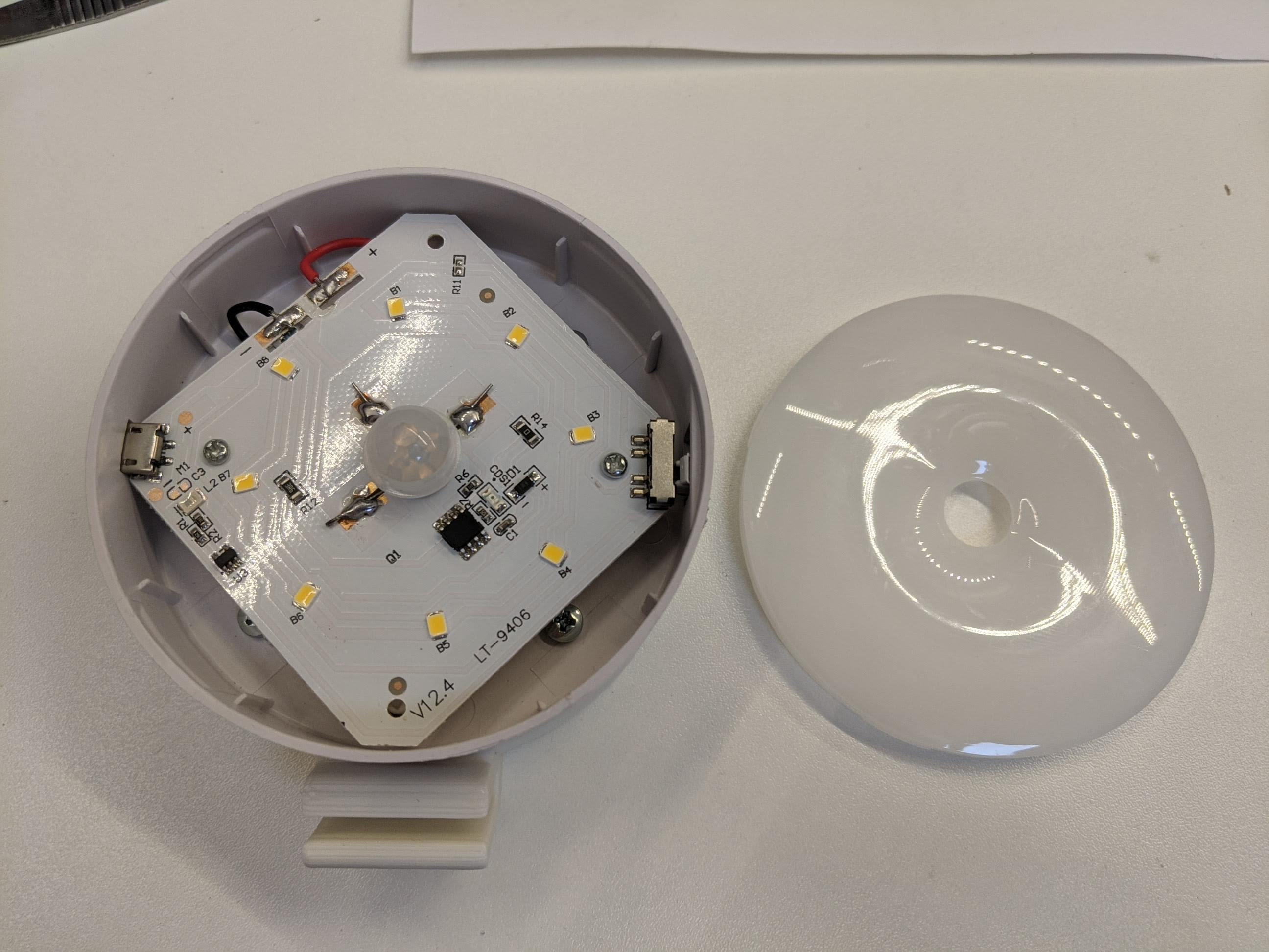 Pin dự phòng kèm ngàm gương cho đèn PIR