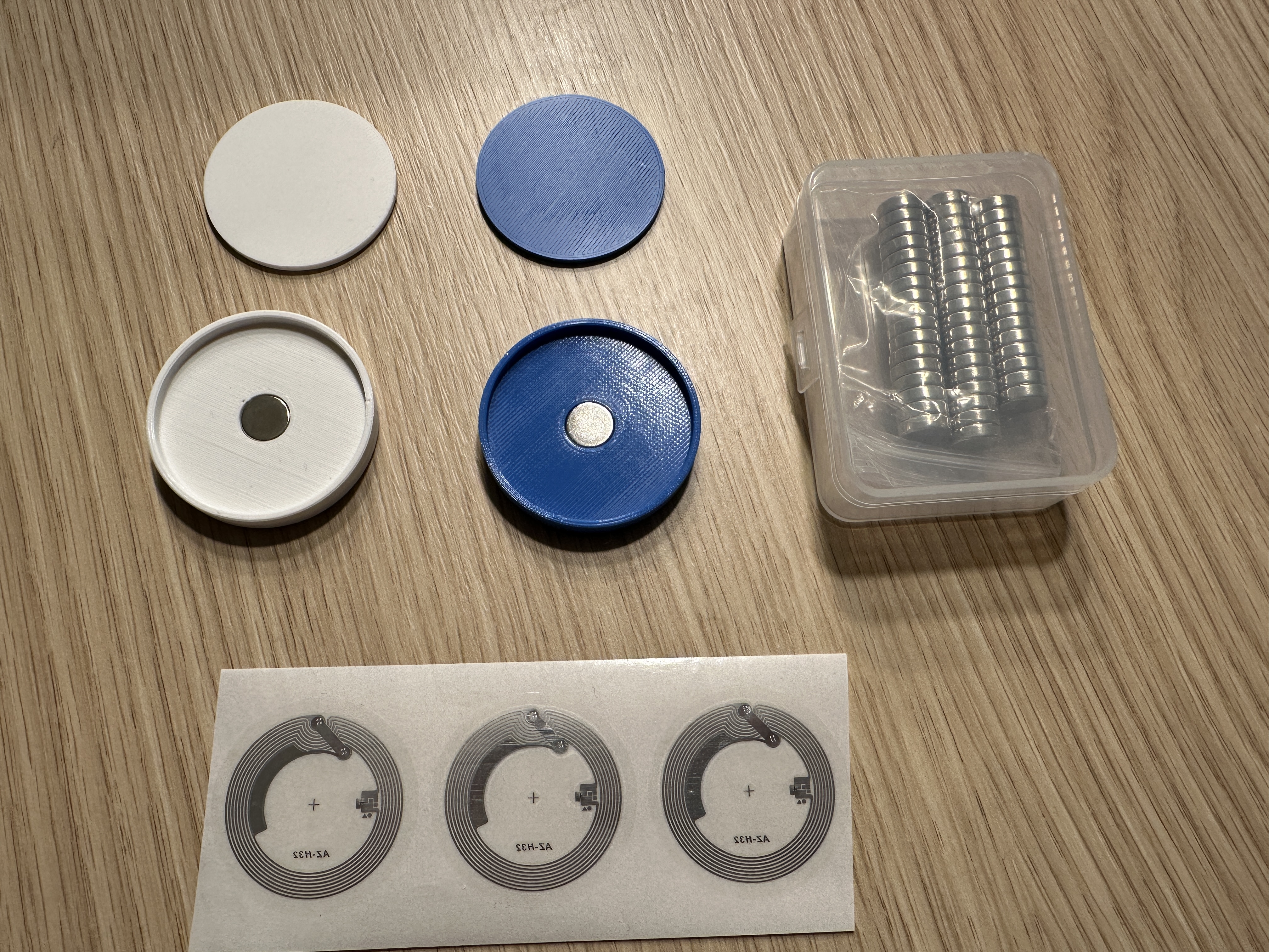 Đồng Xu Nam Châm Cho Thẻ RFID NXP - ⌀ 40mm