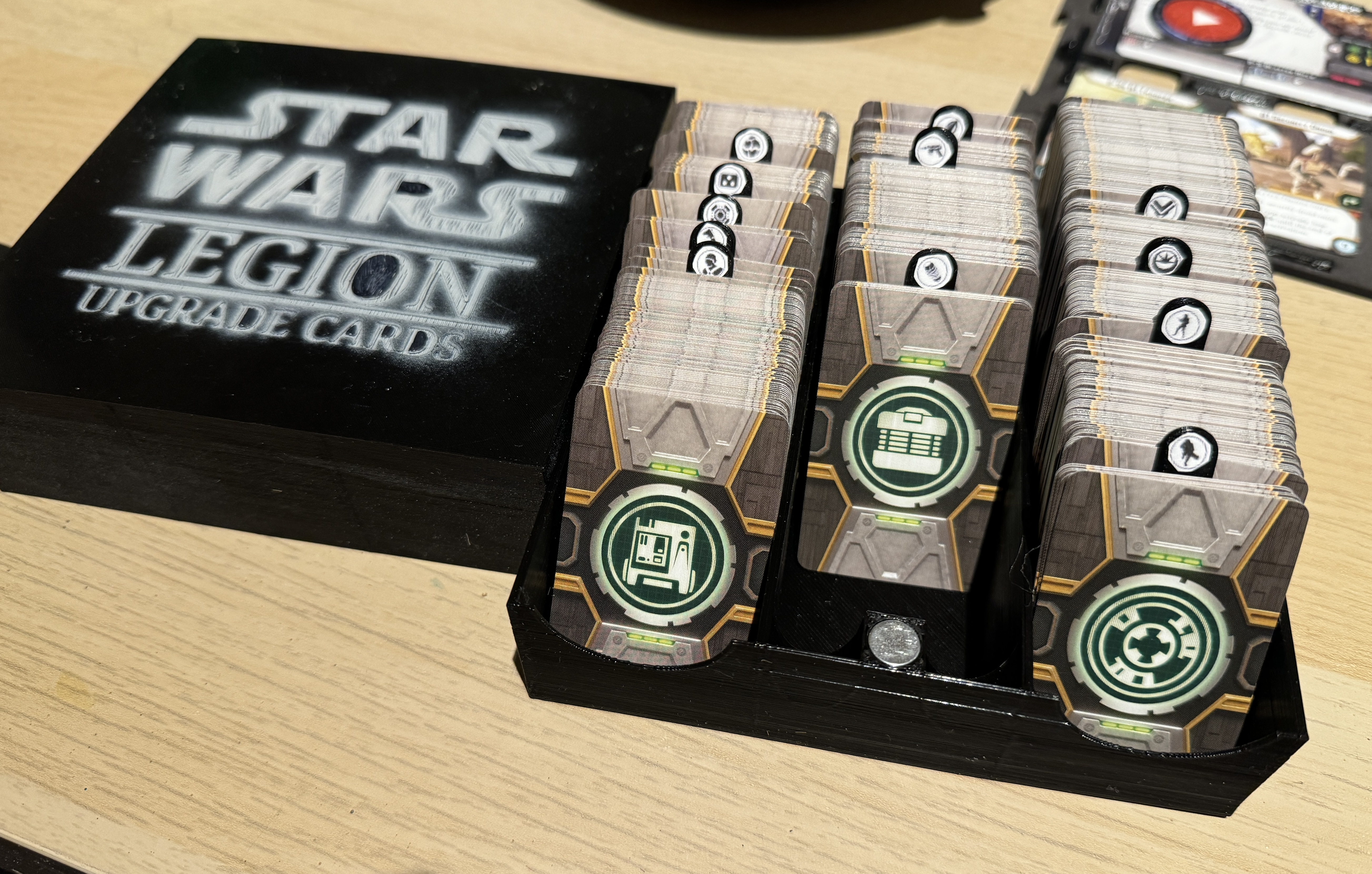 Hộp Đựng Thẻ Nâng Cấp Star Wars Legion