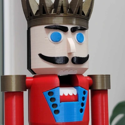 LÍNH NUTCRACKER LẮP RÁP DỄ DÀNG