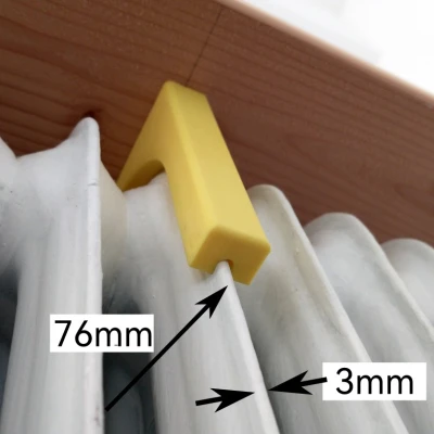 Pát Gắn Kệ Lên Dàn Sưởi