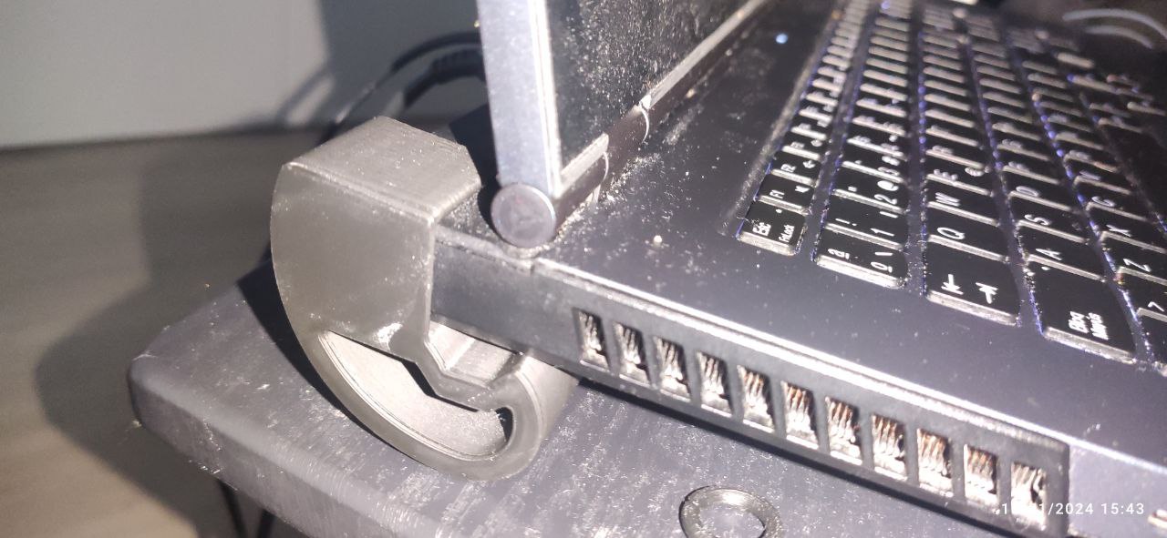 Chân đế nâng laptop Lenovo Legion Gen 5