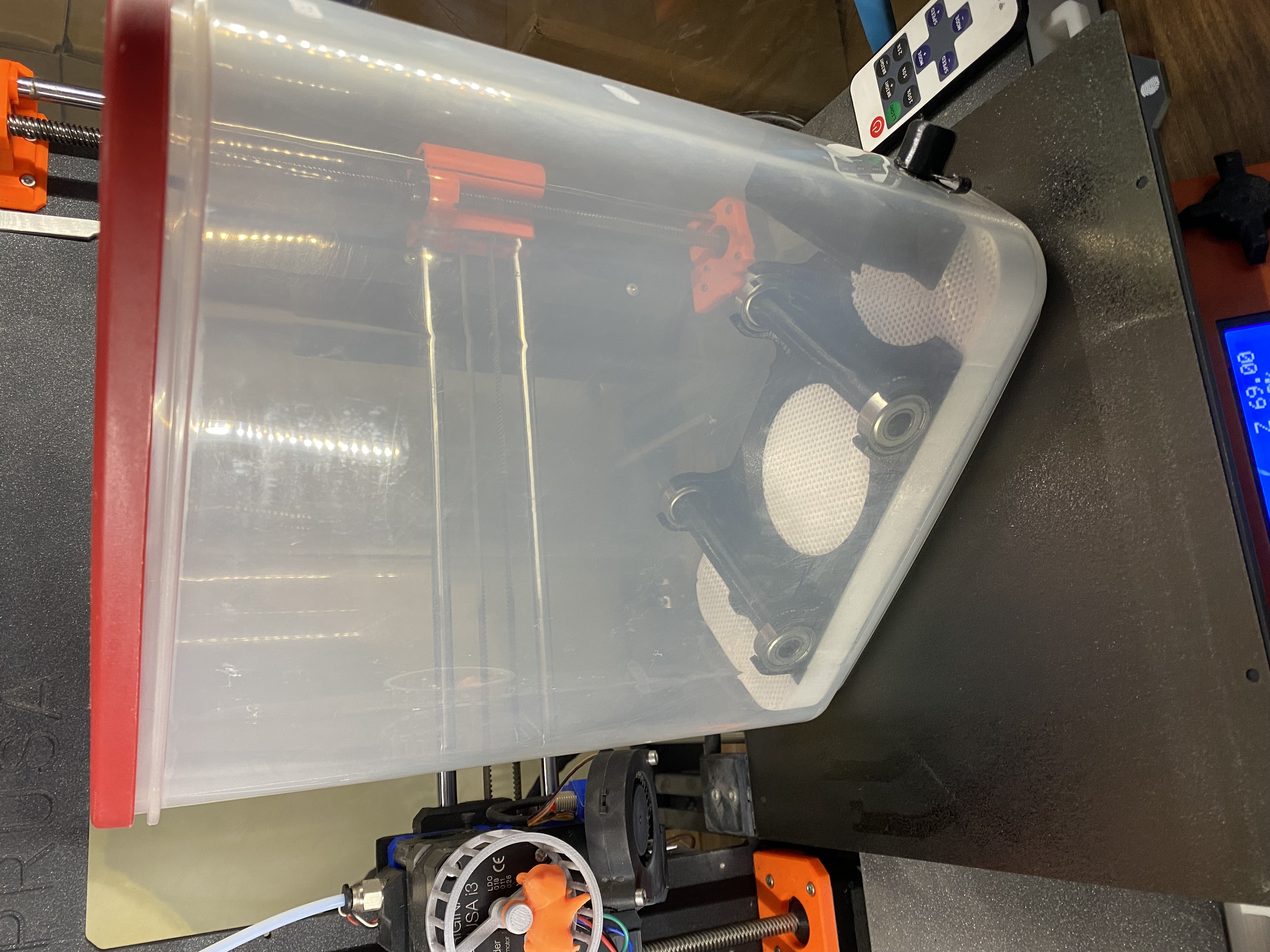 Cục hút ẩm cho hộp khô Rubbermaid