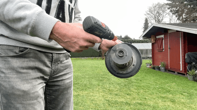 Dụng Cụ Vệ Sinh Bộ Lọc Máy Hút Bụi Bosch Relaxx'x ProSilence 66