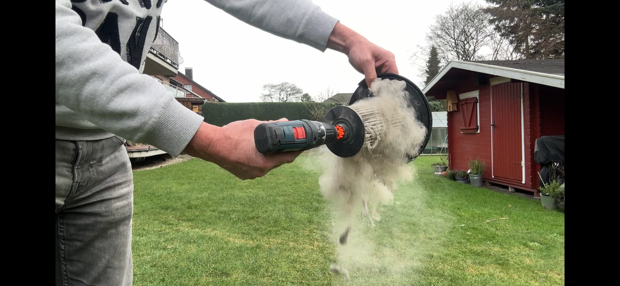 Dụng Cụ Vệ Sinh Bộ Lọc Máy Hút Bụi Bosch Relaxx'x ProSilence 66