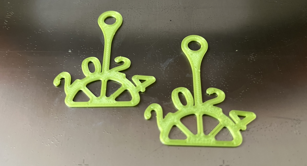 Bông Tai Chào Năm Mới 2024