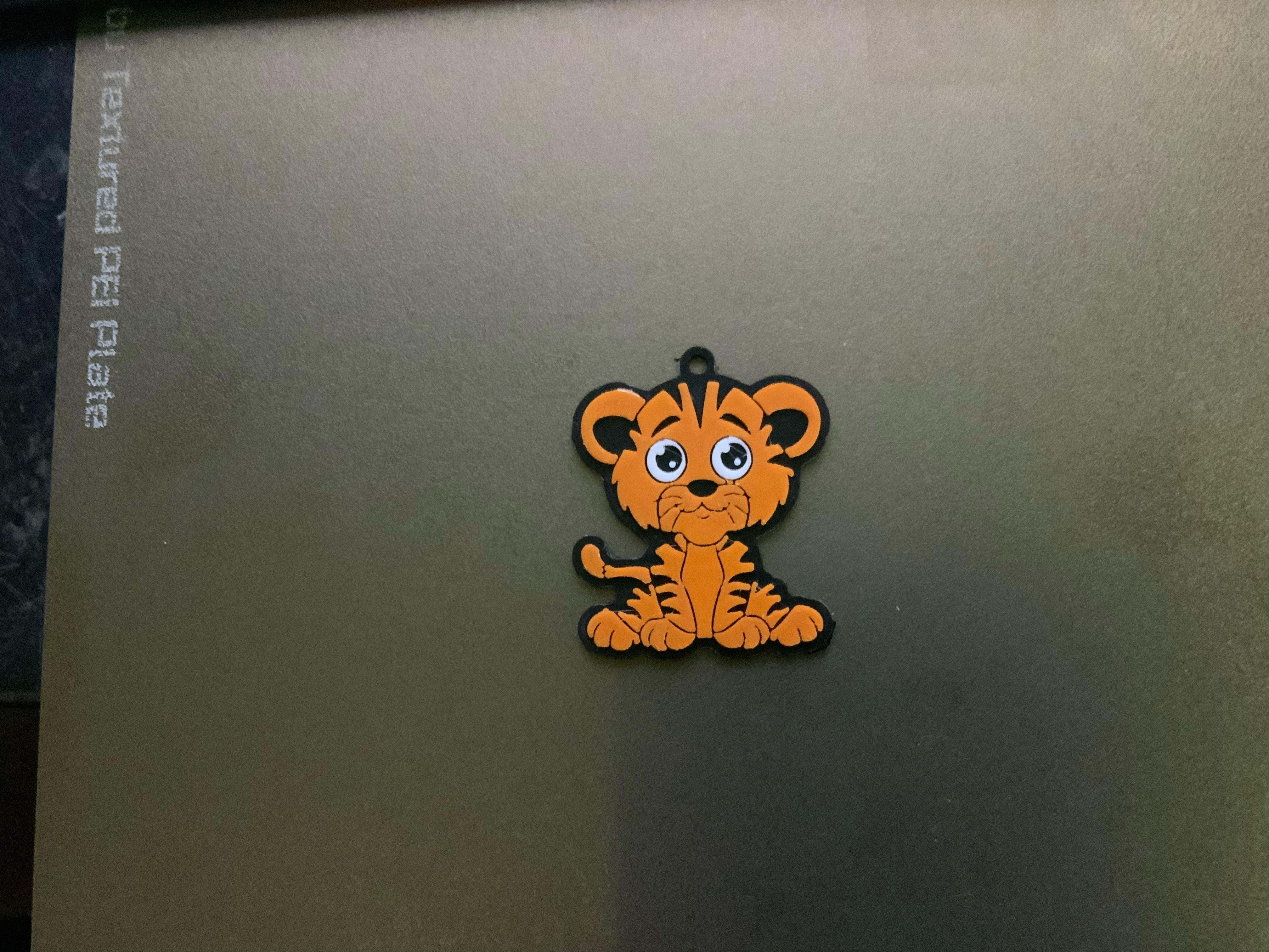 Móc khóa / Mặt dây chuyền hổ Trevor dễ thương