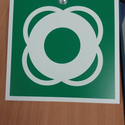 Giá đỡ cho ISO 7010 200 x 200